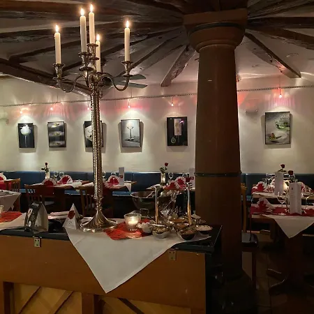 Marktplatzhotel - Restaurant Tafelspitz-3