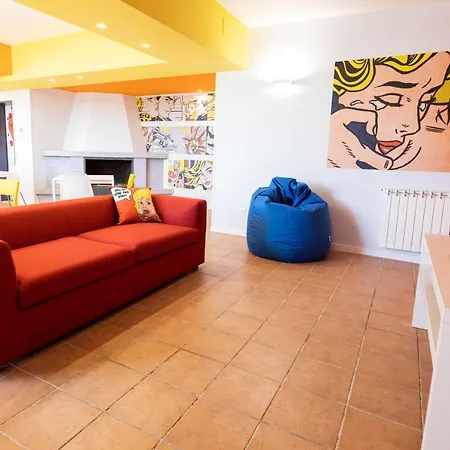 Valmontone Travel Rooms-2