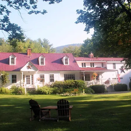The Buttonwood Inn On Mt. Surprise-2