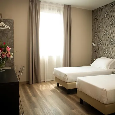 Hotel Della Rosa-3