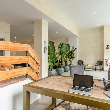Villamarta Boutique Rooms-3