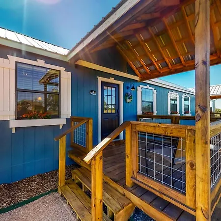 Wine Country Cottage 3-2
