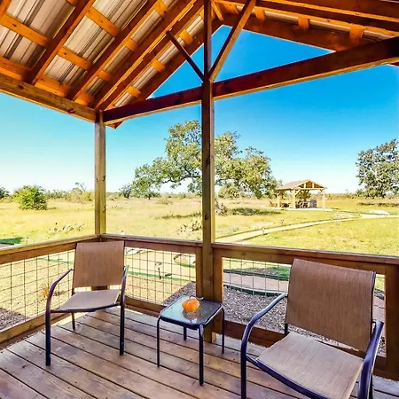 Wine Country Cottage 3-3
