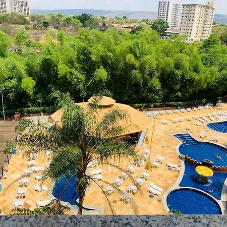 Águas Termais Naturais Piscinas Quentes 24 horas mais Acesso Incluso aos Parques Aquáticos dos Resorts Golden Dolphin Grande Hotel em Caldas Novas-2