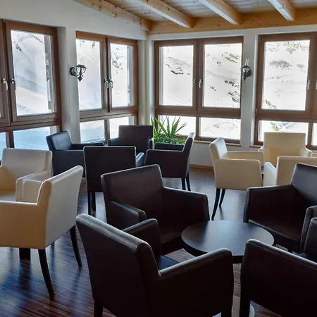 Wallackhaus RegioJet Hotels-2