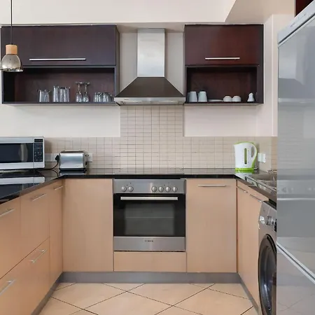 Icon Serviced Apartments Foreshore-2