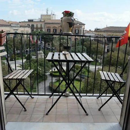 In centro ad Acireale-3