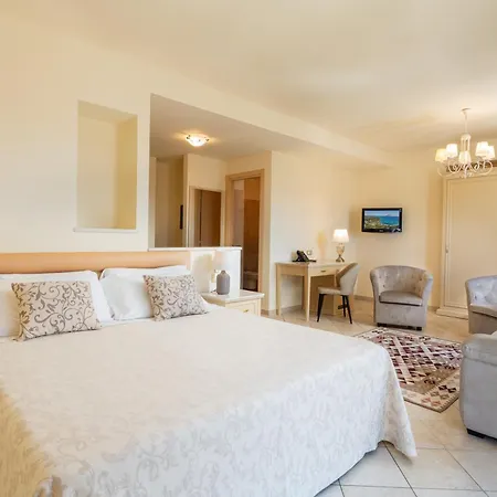 Hotel Regina Elena-2
