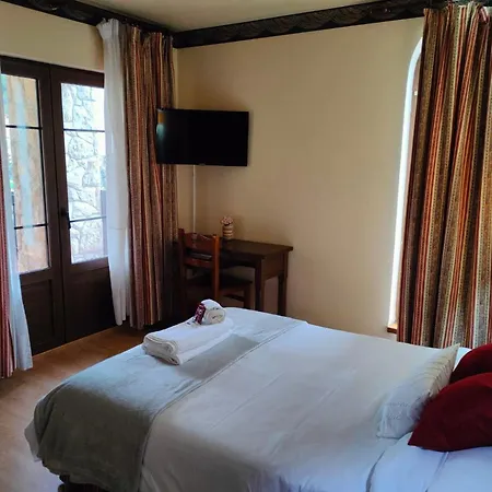 Hotel Cumbres de Valdeón-3