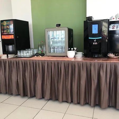 Hotel Flying-2