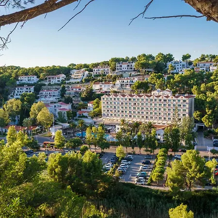 Minura Cala Galdana & Apartamentos D'Aljandar-3