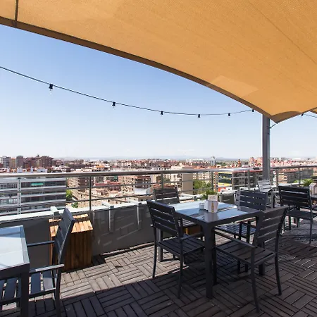 Novotel Valencia Lavant-3