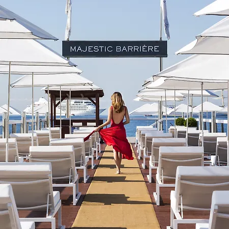 Hotel Barriere Le Majestic Cannes-3
