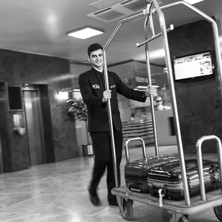 Ramada By Wyndham Istanbul Pera-2