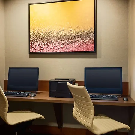 Hyatt Place Milwaukee Airport-2
