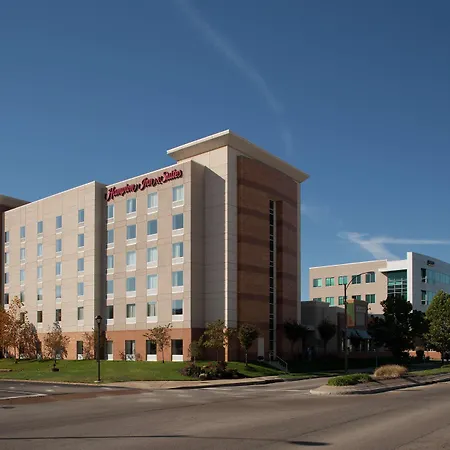 Hampton Inn & Suites St. Louis At Forest Park-2