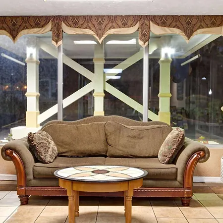 Days Inn By Wyndham Knoxville West-3