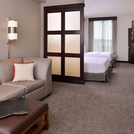 Hyatt Place Garden City-3
