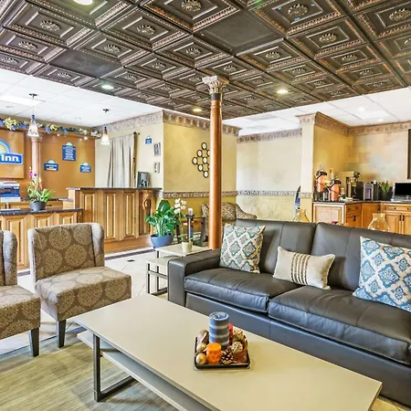 Days Inn By Wyndham Fort Lauderdale-Oakland Park Airport N-2
