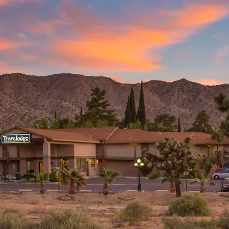 Travelodge Inn & Suites By Wyndham Yucca Valley/Joshua Tree-2