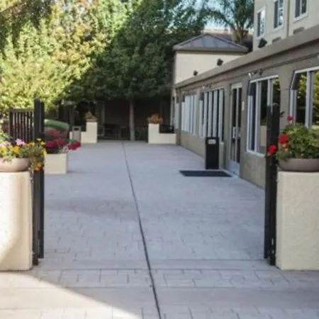 Radisson Hotel West Sacramento-2