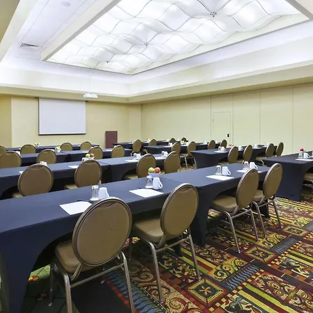 Doubletree By Hilton Holland-2