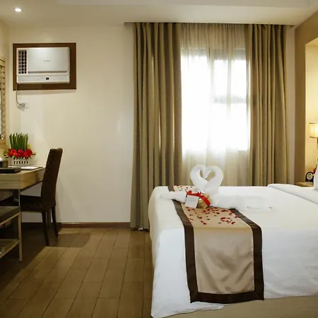 Golden Prince Hotel & Suites-2