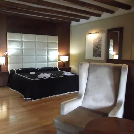 Hotel Termal Abadia de Los Templarios-3