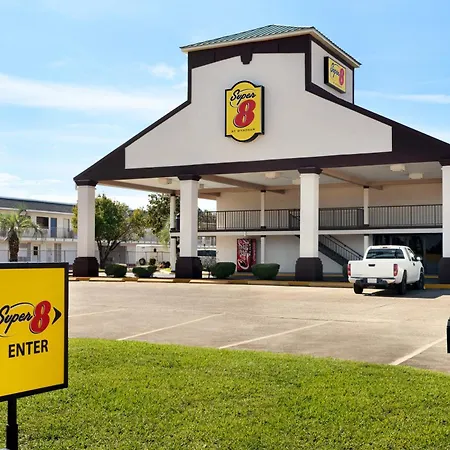 Super 8 By Wyndham Gulfport Airport Nw Near Biloxi-3