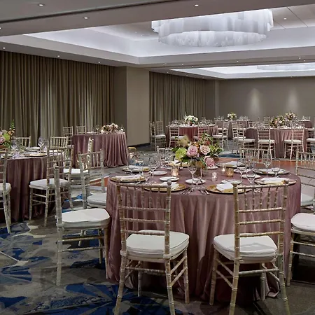Hilton Garden Inn Rochester - University & Medical Center-2