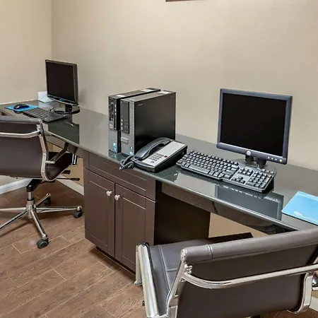 Comfort Inn & Suites Lincoln I-20-3