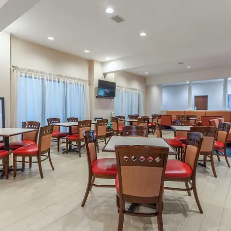 Hampton Inn Jefferson City At Capital Mall-2