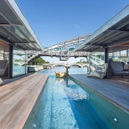 Hotel OFF Paris Seine-2