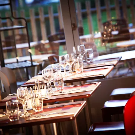 Campanile Hotel Senlis-3