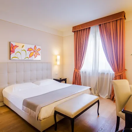 Hotel Palazzo San Lorenzo&Spa-3