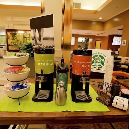 Hilton Garden Inn Oxnard/Camarillo-3