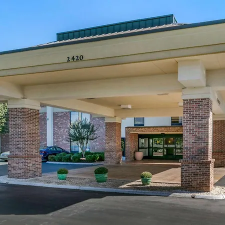 Comfort Inn Chattanooga Downtown Southside-2