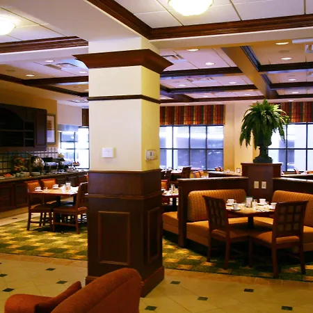 Hilton Garden Inn Bloomington-2