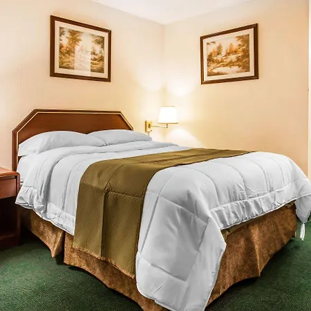 Econolodge Everett-3