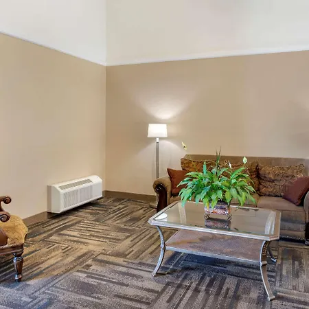 Econo Lodge Inn & Suites Sandy-3