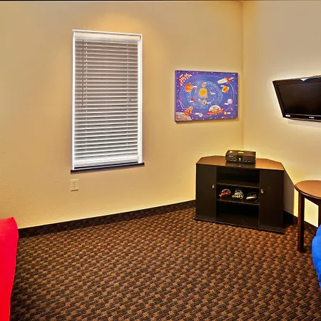 Comfort Inn & Suites Miami - Route 66-3