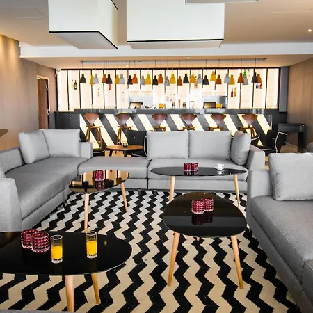 Simon Hotel-3