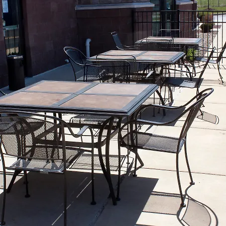Home2 Suites By Hilton Youngstown-3