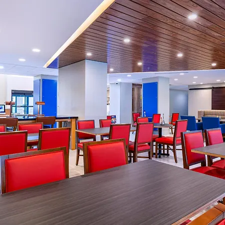 Holiday Inn Express Tampa-Brandon By Ihg-3