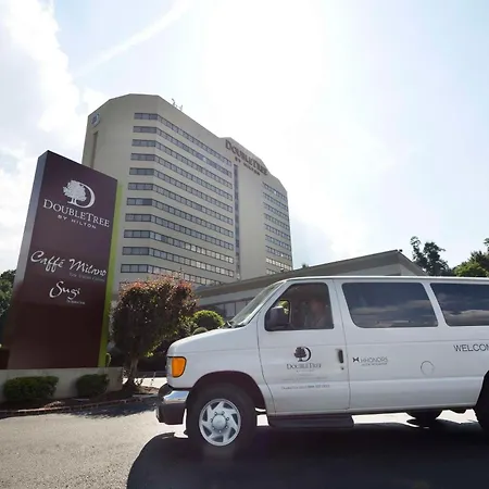 Doubletree By Hilton Fort Lee/George Washington Bridge-2