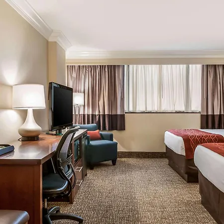 Comfort Inn & Suites At Copeland Tower-3
