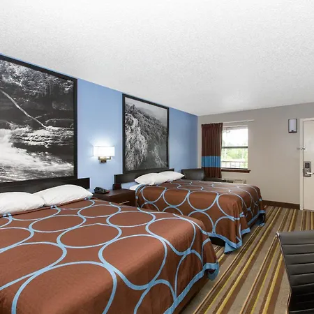 Super 8 By Wyndham Malvern-3
