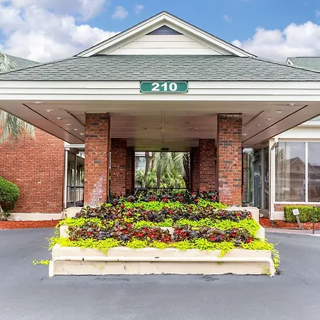 Quality Inn & Suites Georgetown-2