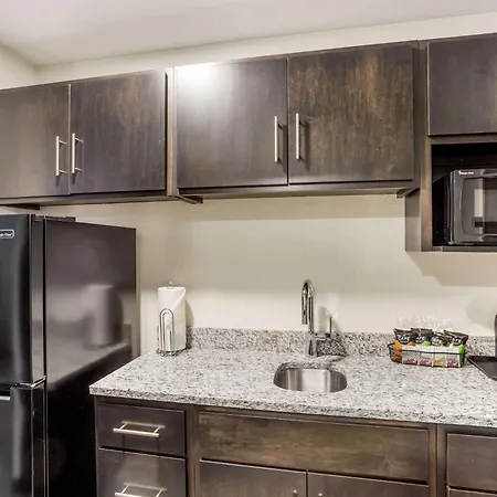 Mainstay Suites Logan Ohio-Hocking Hills-3