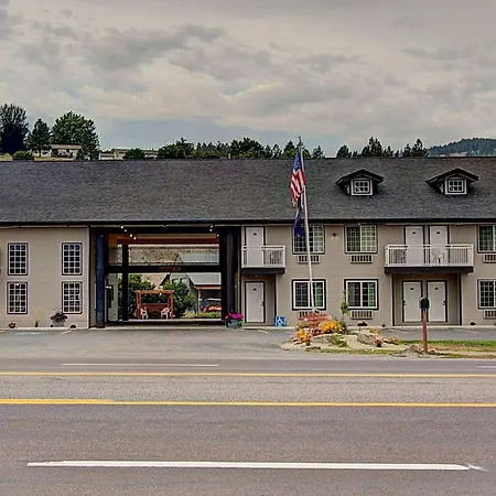 Days Inn & Suites By Wyndham Lolo-2